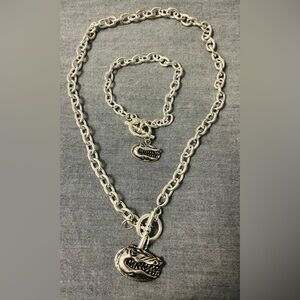 Florida Gators Silver Tone Toggle 18” Necklace and matching 8” Toggle Bracelet
